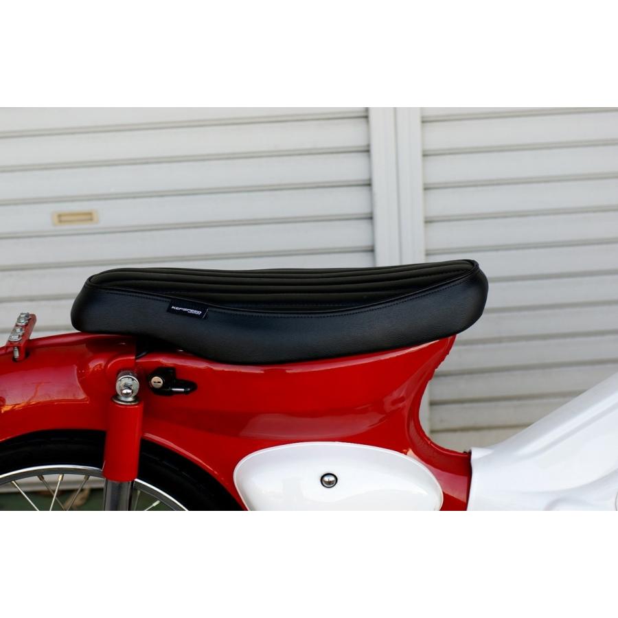 美品　スーパーカブ　KEPSPEED ブラック縦ライン KEPSPEED製 スーパーカブ用 縦ラインカスタムシート ブラック