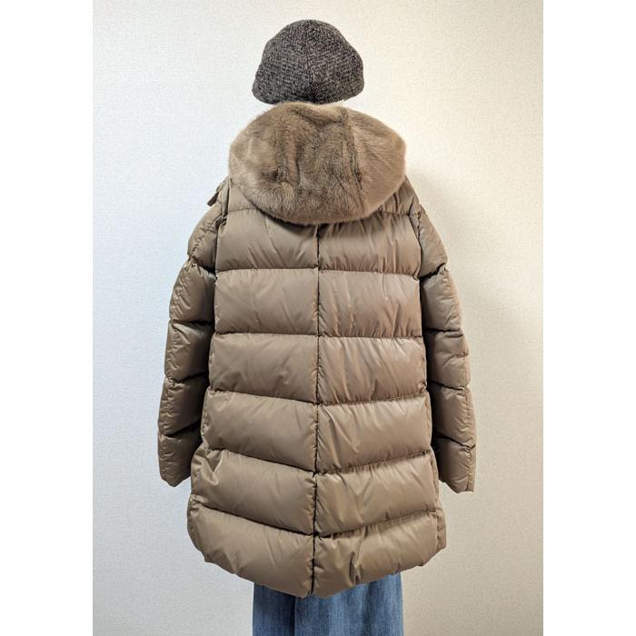 HERNO（ヘルノ） エコファー 重ね着風 ダウンコート ラゾ Aシェイプ