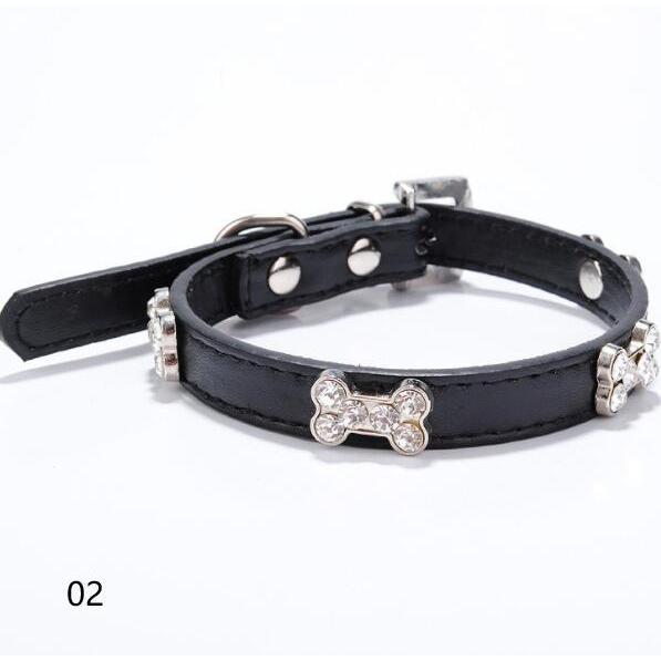 犬用首輪 リード 単品 ペット用品 レザー調 フェイクレザー 散歩紐 骨型 ボーン ベルト 調節可能 犬用品 ペットグッズ シンプル 可愛い かわいい |  | 02