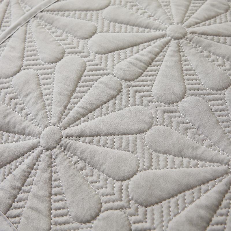 ソファーカバー 3人掛け 北欧 マルチカバー ソファーシーツ ソファ シート キルティング 柔らかい リーフ柄 チェア用カバー 無地 シンプル |  | 14