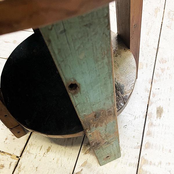 アジアン家具 オールドチーク チーク カフェテーブル コーヒーテーブル テーブル イス 丸椅子 木製 チーク 古木 腰掛け 船 |  | 05