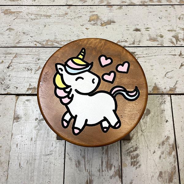 アジアン家具 ウッドスツール ミニスツール 椅子 丸椅子 ユニコーン 子供用 作業用 アンティーク 玄関椅子 花台 玄関 いす イス おしゃれ |  | 01