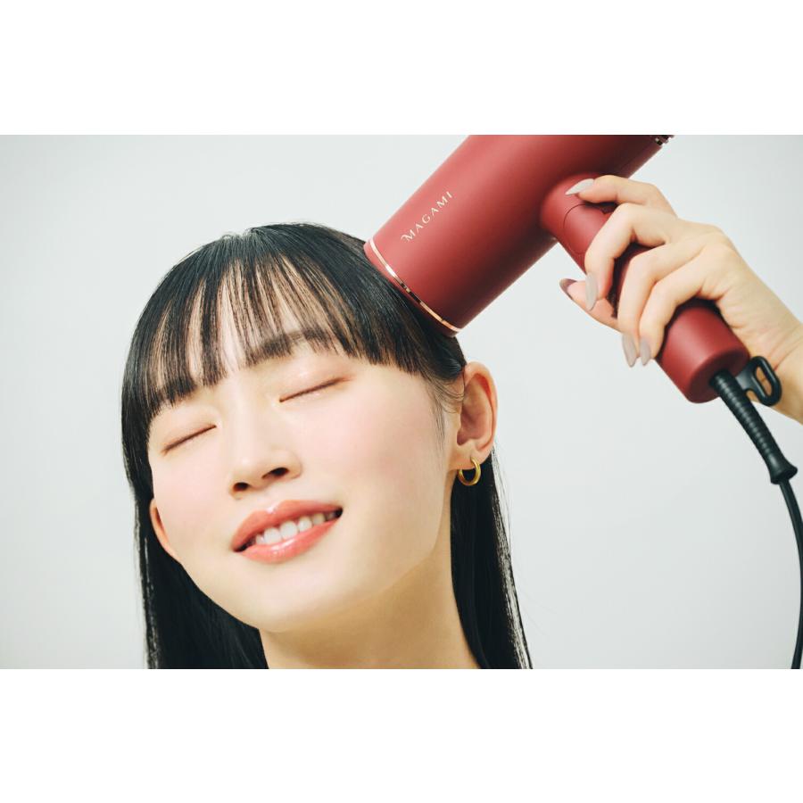 ヘイゼル・トンプソン MAGAMI コラーゲン ドライヤー OS0206 レッド
