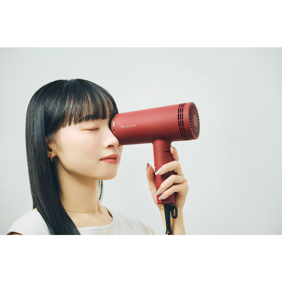 ヘイゼル・トンプソン MAGAMI コラーゲン ドライヤー OS0206 レッド