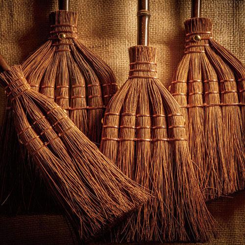 深海産業 BroomCraft 棕櫚鬼毛箒(シュロおにげほうき) 7玉 長柄 深海産業 BroomCraft 棕櫚鬼毛箒(シュロおにげほうき) 7玉 長柄