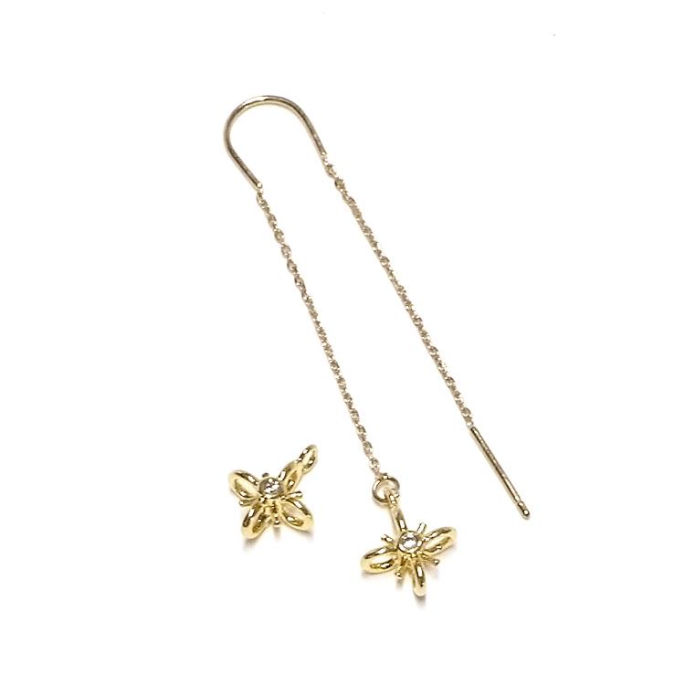 ゴールド 星形チャーム 1個】一粒の輝き！華奢で立体的な星モチーフのゴールドチャーム