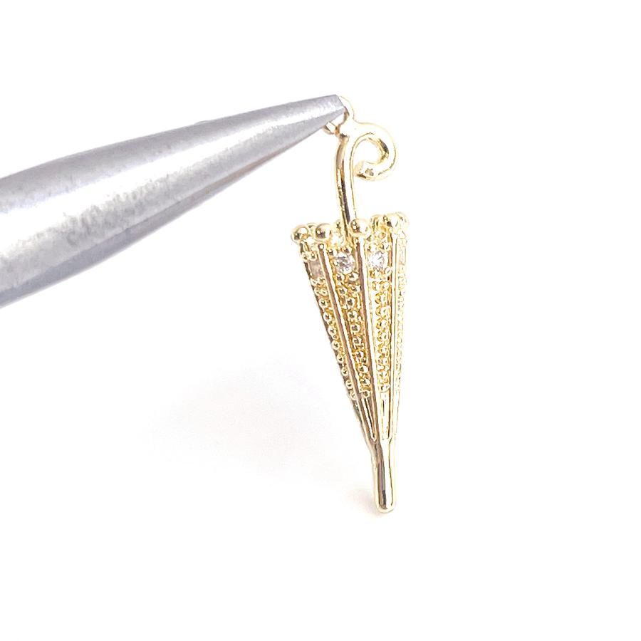 1個】エレガント CZ付き 傘モチーフ Umbrella チャーム : DIYBEJEWEL 