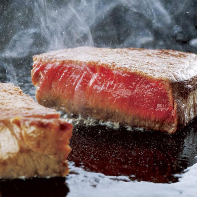 米沢牛 肉 牛肉 ヒレ ステーキ A5 A4 ギフト 米澤牛 和牛 国産 ヒレ肉 フィレ 結婚祝い 出産祝い 内祝い ブロック 塊 かたまり 150g×19枚 2,850g 19人前の画像