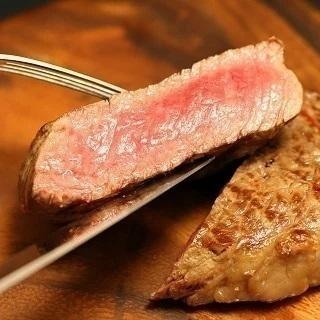松阪牛 ステーキ シャトーブリアン A5 A4 松坂牛 ギフト 牛肉 A5 A4 肉 和牛 国産 希少部位 お取り寄せ 引越し祝い プレゼント 150g×11枚 1,650g 11人前の画像