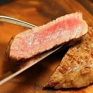 松阪牛 ステーキ シャトーブリアン A5 A4 松坂牛 ギフト 牛肉 A5 A4 肉 和牛 国産 希少部位 お取り寄せ 引越し祝い プレゼント 150g×19枚 2,850g 19人前_2