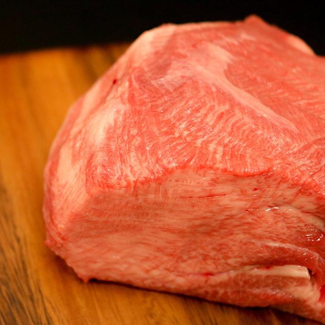 中古品 牛タン 国産 タン 焼肉 肉 1，080g 1.8kg 9〜13人前 牛たん 黒毛和牛 ギフト 牛肉 和牛 国産 厚切り スライス BBQ バーベキュー タン塩 タン中 タン元 【FKP1018976327】(35644円)