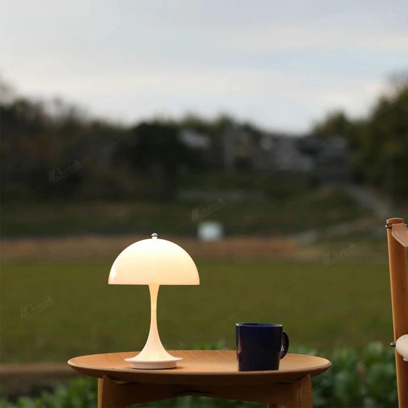 ルイスポールセン Panthella Portable リプロダクト Gold ルイスポールセン Panthella Portable リプロダクト Gold