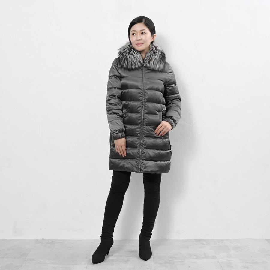 PRADA プラダ ダウン ジャケット コート レディース フォックス PRADA プラダ ダウン ジャケット コート レディース フォックス