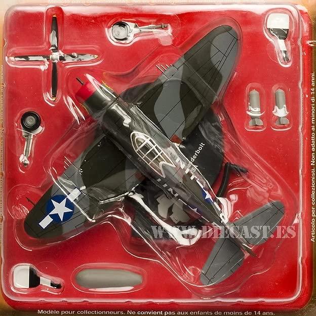 アメリカ軍 戦闘機 模型 完成品 1/72 サンダーボルト P-47D
