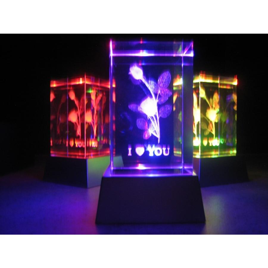 3Dクリスタルアート、母に贈る「I  Love You」 |  | 06
