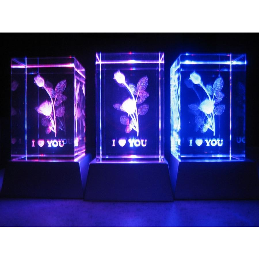 3Dクリスタルアート、母に贈る「I  Love You」 |  | 09
