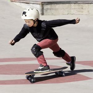 スケートボード キッズ スケボー コンプリート 22インチ ABEC-11 スケートボード キッズ スケボー コンプリート 22インチ ABEC-11