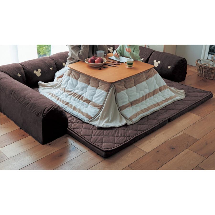 Disney ディズニー ラグが洗えるダブルコーナークッションセット ミッキーモチーフ 小 001 ベルメゾン Yahoo ショッピング店 通販 Yahoo ショッピング