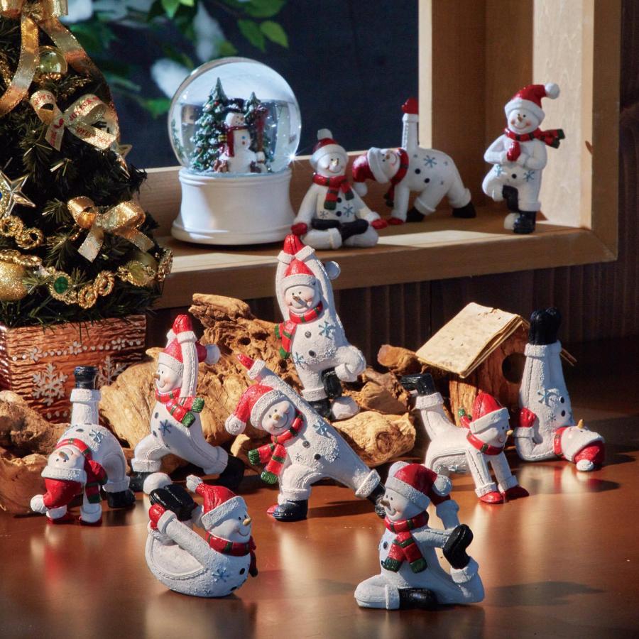 ヨガスノーマン 木のポーズ1 木のポーズ2 鳩のポーズ 英雄のポーズ