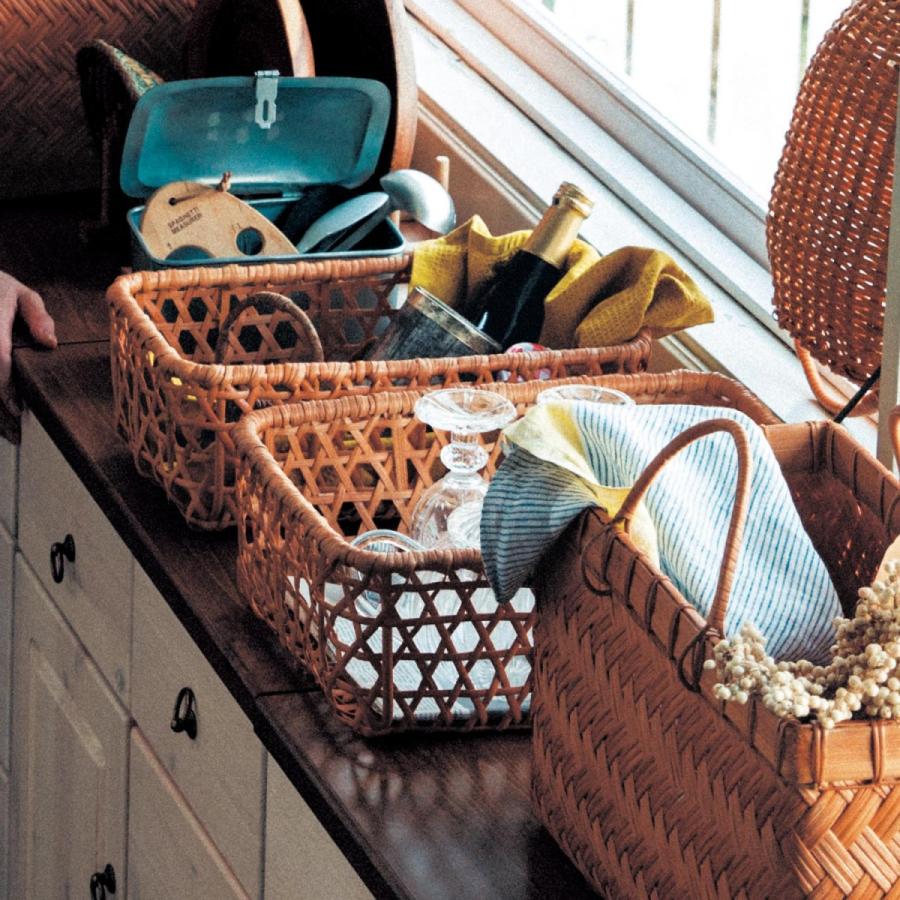 ハローキティ 編みカゴ ラック 2段収納 バスケット ボックス ホワイト