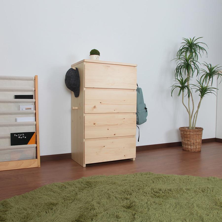 天然木パイン材を使用した優しい風合いのキッズチェスト_9