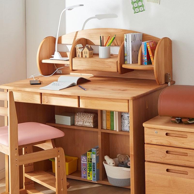 ベルメゾン（BELLE MAISON） アルダー材を贅沢に使用したやさしい丸み