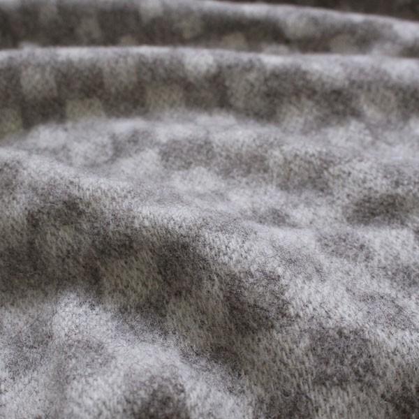 ブランケット ひざ掛け スローケット シルケボー  ヘルシンキ グレー 00-1102-1075 旧スノーフレーク1241075 ウール100％ 140×240cm オシャレ 北欧 |  | 02