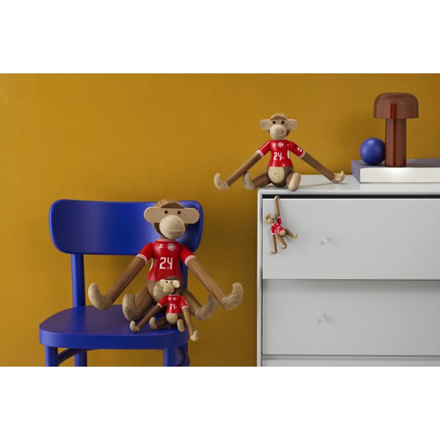 カイボイスン モンキー Monkey x DBU Man 2024 (S) teak/limba 39562 北欧  サッカー ユニフォーム インテリア 置物 ギフト クリスマス | KAY BOJESEN DENMARK | 05