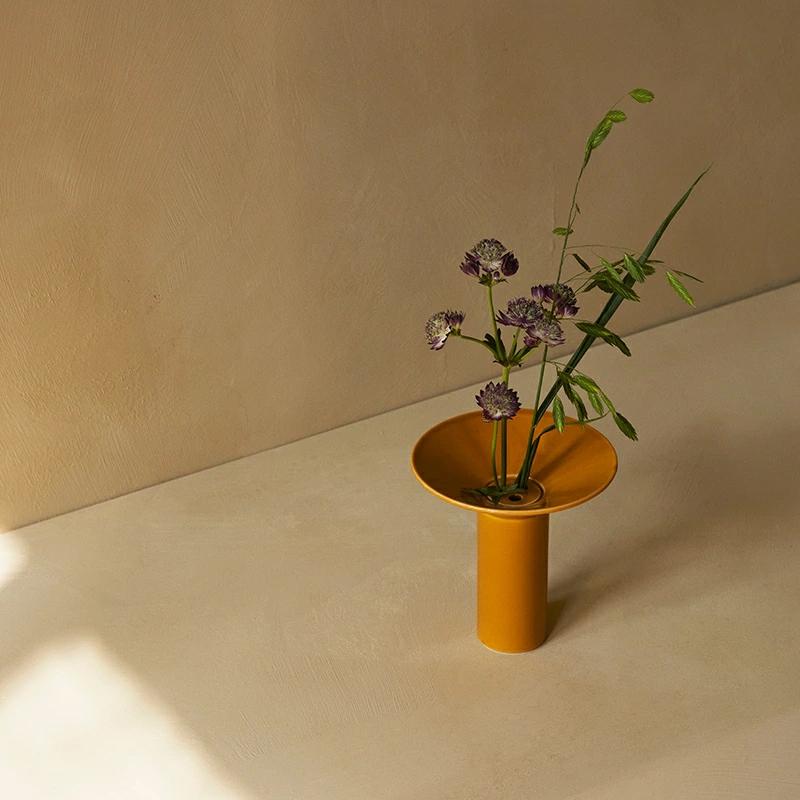 ハナベース オドー コペンハーゲン オーカー H14.5cm 4828419 Auco 北欧 石器 フラワーベース 生け花 剣山 花器 花瓶 おしゃれ シンプル モダン |  | 03