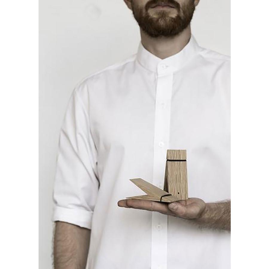 カードスタンド MOEBE ムーベ PINCH ピンチ 無垢材 オーク メモスタンド おしゃれ クリップ 洗濯バサミ デスクオーガナイザー ナチュラル 北欧 POUT2 | 