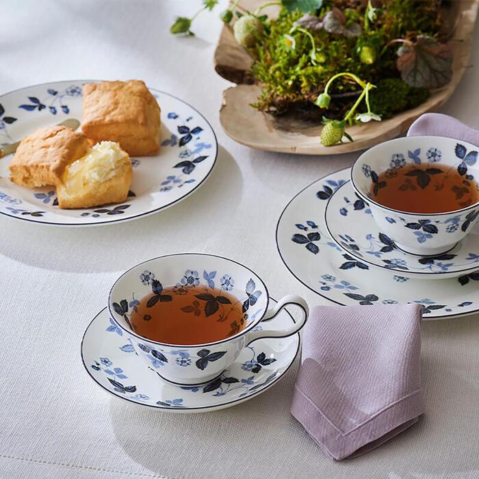 WEDGWOOD（ウェッジウッド） ストロベリー インクブルー プレート 20cm