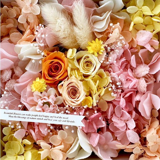 シックな色合い　プリザーブドフラワー＆ドライフラワーアレンジメント フラワーボックス / JUST A LITTLE SOMETHING おしゃれ プレゼント