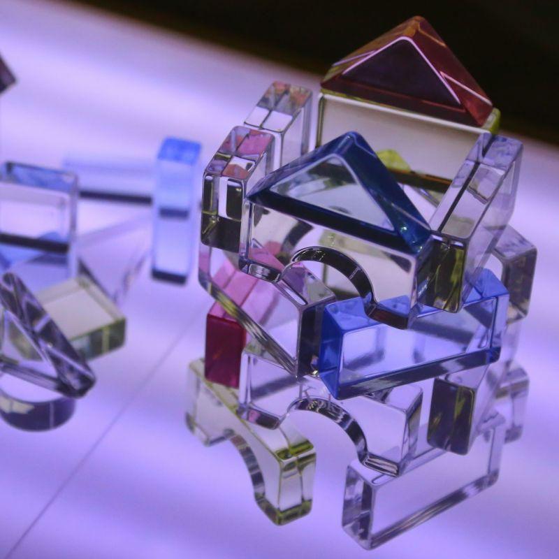 Lumiere Cubes Noah アクリル積み木26ピース 男の子 女の子 クリスマスプレゼント ２歳 ３歳 ４歳 ５歳 インテリア おもちゃの画像