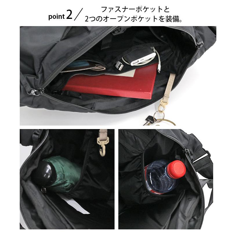 【美品】ライアーのバッグ　ケース　ショルダーと背中に背負えるようになっています Camelbak（キャメルバック） ショルダーバッグ レディース メンズ A4