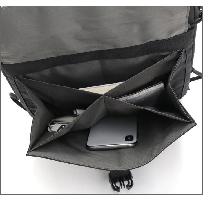 Incase インケース　パソコン用ショルダーバッグ　in case incase（インケース） Transfer Sleeve トランスファースリーブ