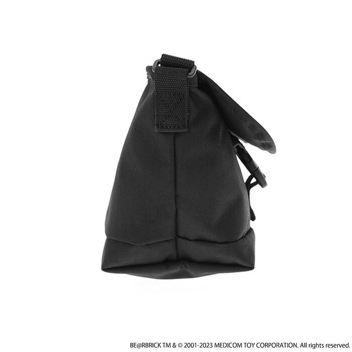 ManhattanPortage マンハッタンポーテージ ショルダーバッグ 限定モデル BE＠RBRICK ベアブリック 正規品 メッセンジャーバッグ ショルダー