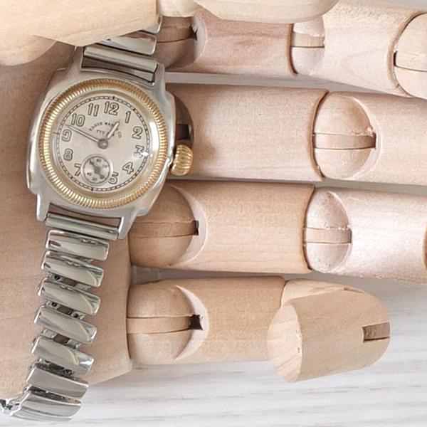 VAGUE WATCH Co. ヴァーグ ウォッチ カンパニー 腕時計 Coussin VAGUE WATCH Co. ヴァーグ ウォッチ カンパニー 腕時計 Coussin