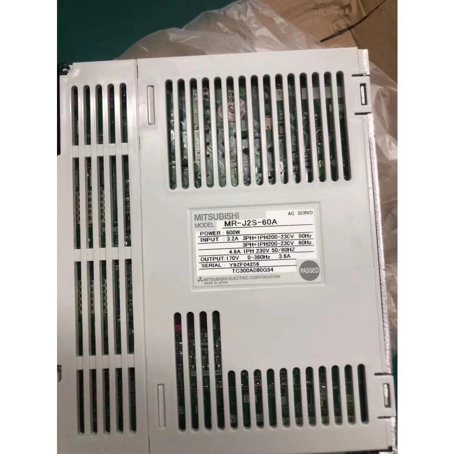 値引き【新品未開封】三菱電機　サーボアンプ　MR-J2S-700A □【新品 送料無料】MITSUBISHI 三菱電機 MR-J2S-60A サーボアンプ MR