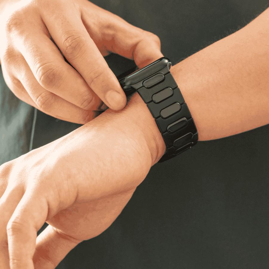 Apple Watch BELTIES ベルティーズ アップルウォッチ バンド チタン