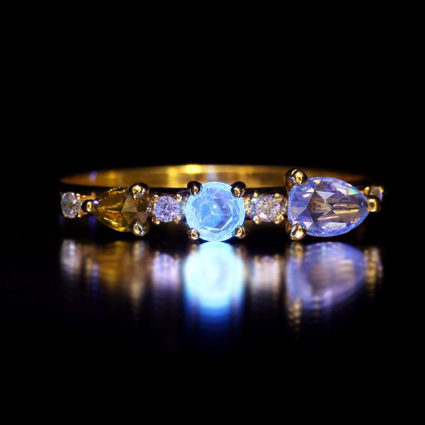 限定１本 K18GG 0.38ct マルチカラーダイヤモンド ７石 リング 12号 サイズ変更承ります 誕生石4月の画像