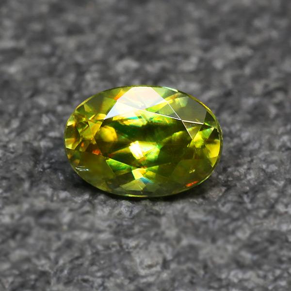 スフェーン オーバル 0.98ct 限定1個 製品オーダー可能 誕生石7月 