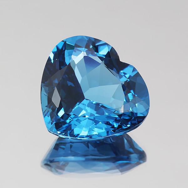 天然石　ハート型ロンドンブルートパーズ　ルース　15㎜ 大粒ハート 21mm ロンドンブルートパーズ 33.15ct 製品オーダー可能