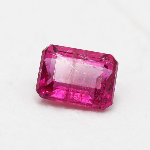 P10％中 レッドベリル(レッドエメラルド) 0.13ct 限定1個 製品オーダー可能 爆買