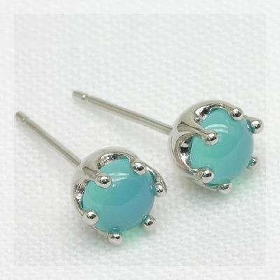 クーポン登場中 5ミリ シーブルーカルセドニー ピアス PT900 K18 K10