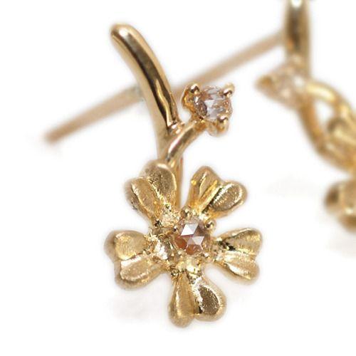 GW福袋開催 かすみ草 ローズカットダイヤモンド ピアス 誕生石 4 GW福袋開催 かすみ草 ローズカットダイヤモンド ピアス 誕生石 4