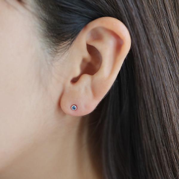 数量限定 ベキリー産 カラーチェンジガーネット スマート ピアス PT900 K18 K10対応 |  | 05