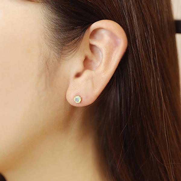5mm エチオピアオパール ピアス 1ペア 両耳分 PT900 K18 K10対応の画像