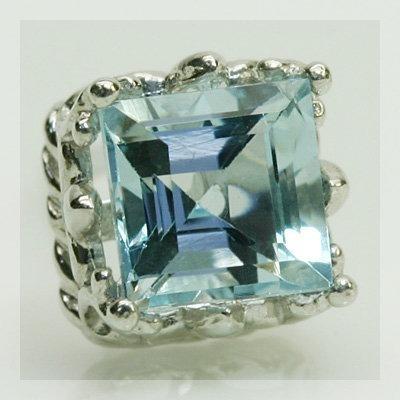 *【未使用新品】K18/PT900 アクアマリンピアス* 楽天市場】PT900 アクアマリン ピアス : ジェムキャッスルゆきざき