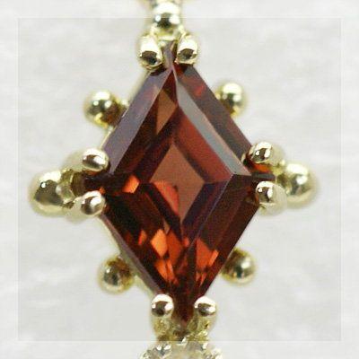 ロゼンジ ガーネット ローズカットダイヤピアス PT900 K18 K10対応