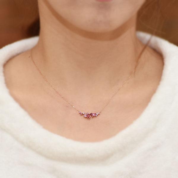 ピンクトルマリン ピンクスピネル マルチストーンペンダント ネックレス 薔薇のエッセンス 誕生石 1月 10月 春色ピンク　 PT900 K18 K10対応の画像